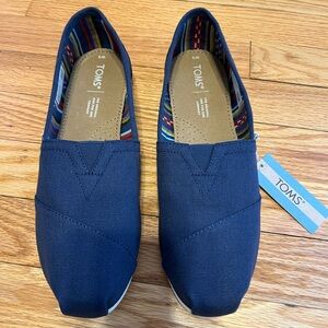 TOMS Women's Dark Blue Slip-On Loafers